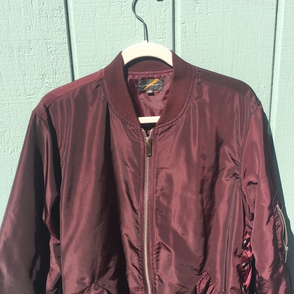 red bomber coat lace ribbon - Picture 8 of 11